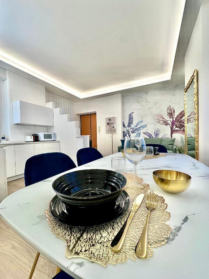 Live Doria - Luxury Apartment Рим Екстер'єр фото